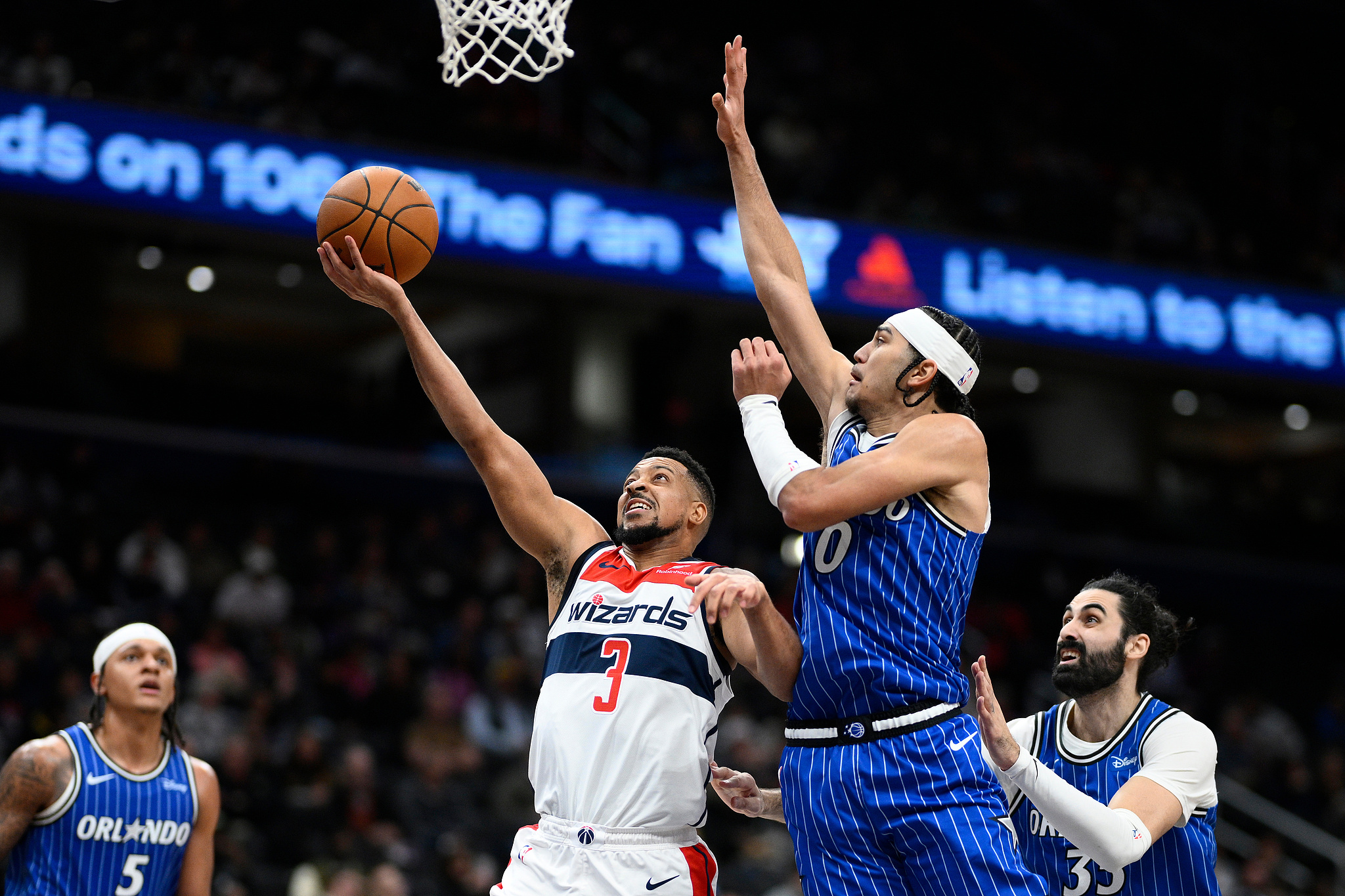 麦科勒姆27分萨尔23+8 奇才主场力克魔术